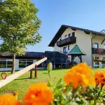 アパート Lichtenauer Hof